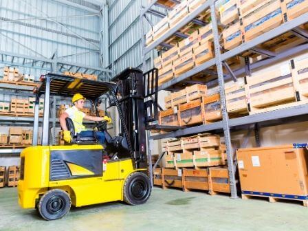 4 Warning Signs to Look for When Buying a Used Forklift
