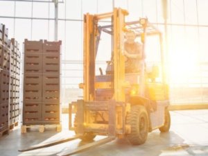 4 Warning Signs to Look for When Buying a Used Forklift